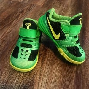 Toddler Kyrie Nike’s